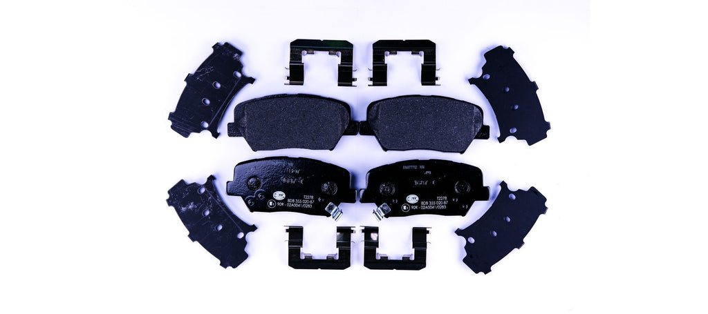 PASTIGLIE FRENO  ANTERIORE HYUNDAI KIA ASLAN CARENS IV GENESIS